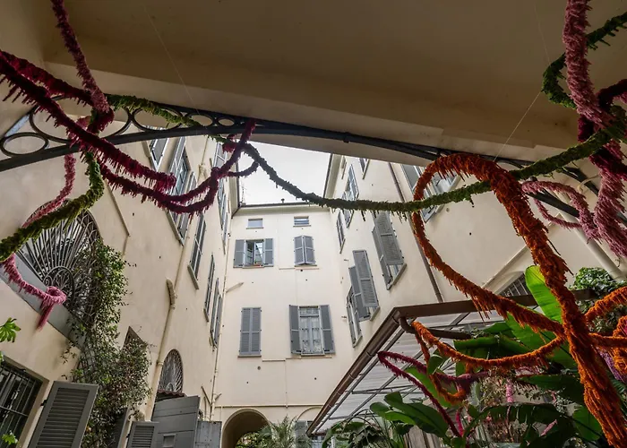 Nerino House, Elegante E Tranquillo Appartamento A 5 Minuti Dal Duomo