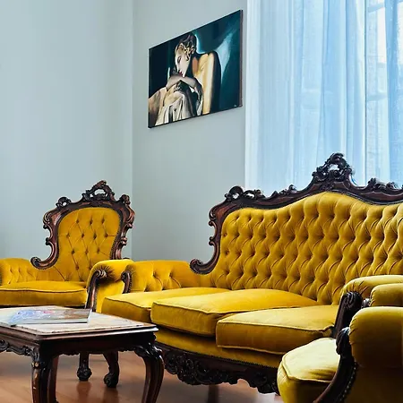 Nerino House, Elegante E Tranquillo Appartamento A 5 Minuti Dal Duomo Milan Exterior photo