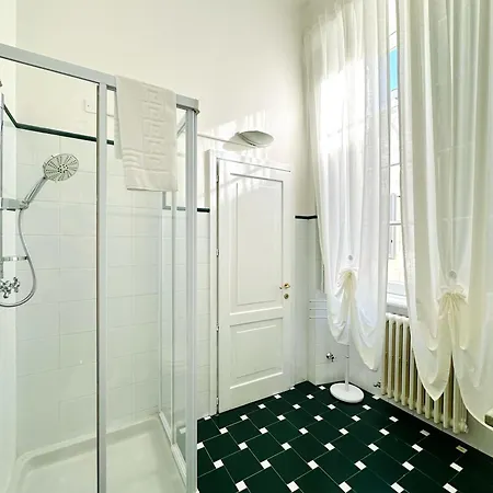 Nerino House, Elegante E Tranquillo Appartamento A 5 Minuti Dal Duomo Milan Exterior photo