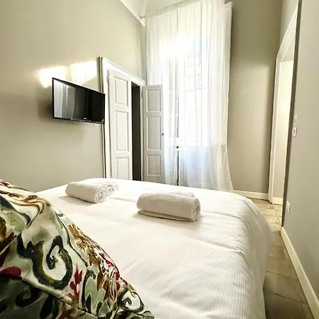 Nerino House, Elegante E Tranquillo Appartamento A 5 Minuti Dal Duomo Milan Exterior photo