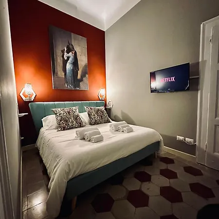 Nerino House, Elegante E Tranquillo Appartamento A 5 Minuti Dal Duomo Milan Exterior photo