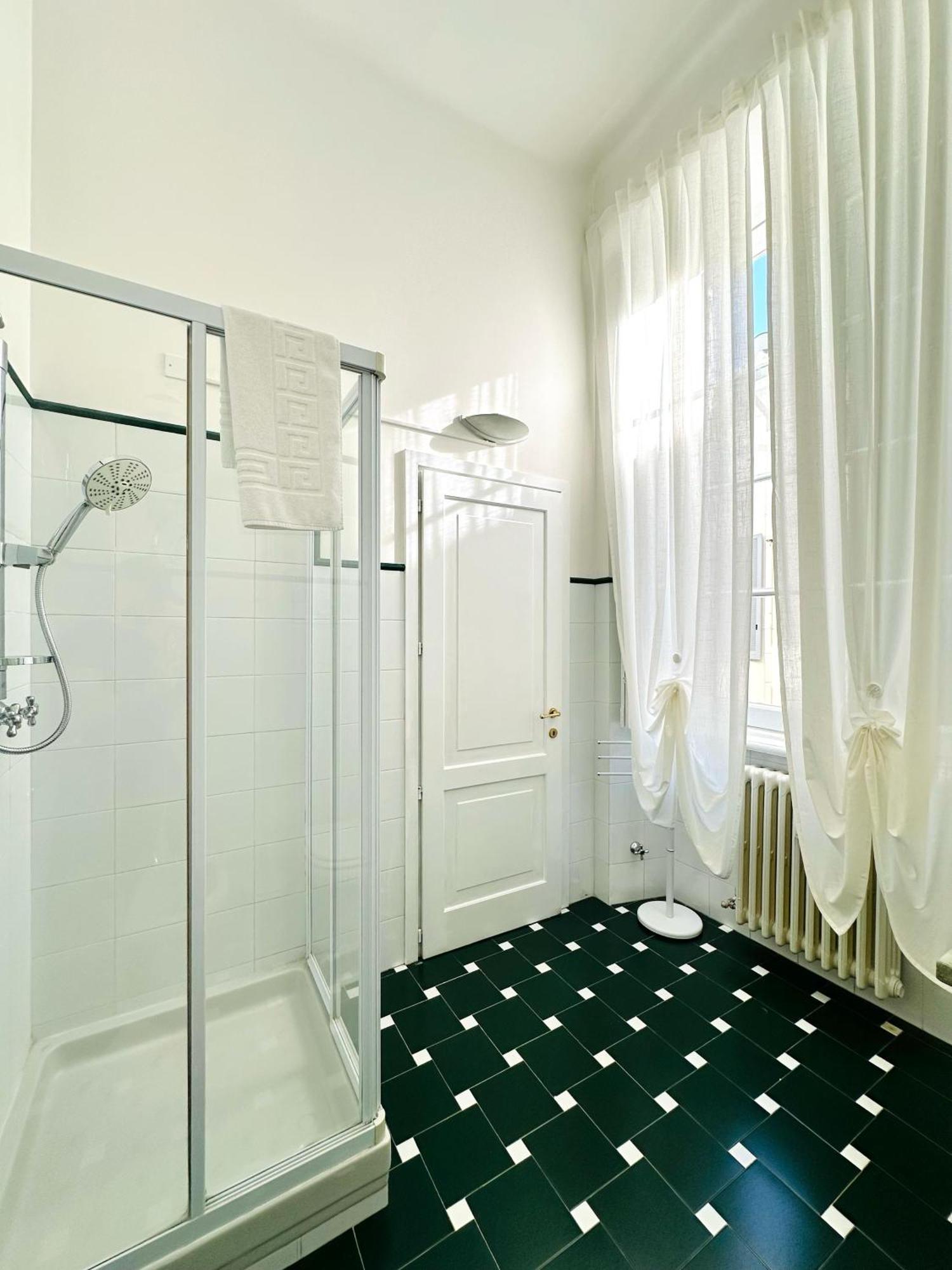 Nerino House, Elegante E Tranquillo A 5 Minuti Dal Duomo Appartement Milan